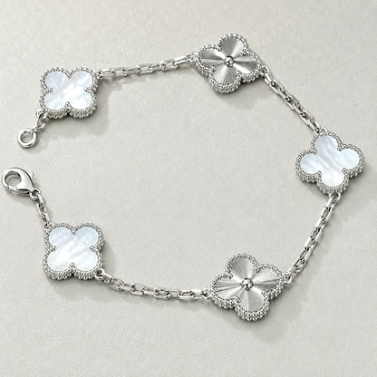 The Amara Clover Bracelet