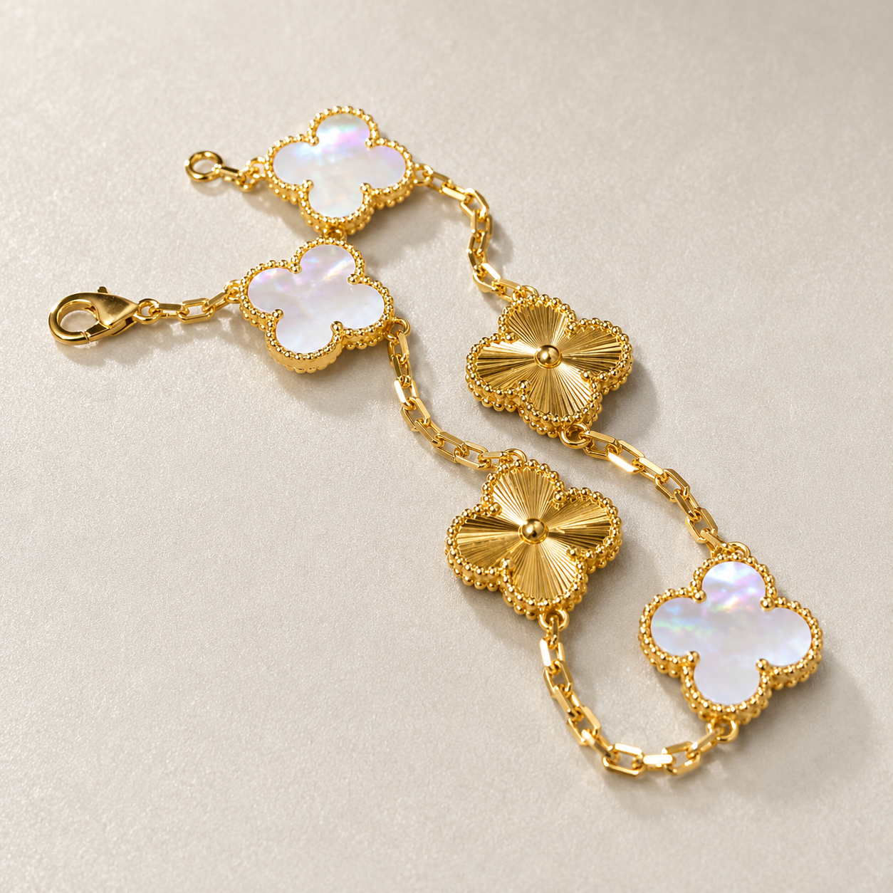 The Amara Clover Bracelet
