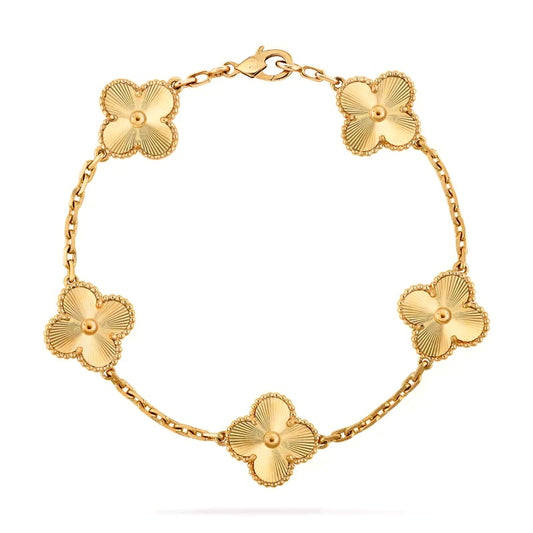 The Amara Clover Bracelet